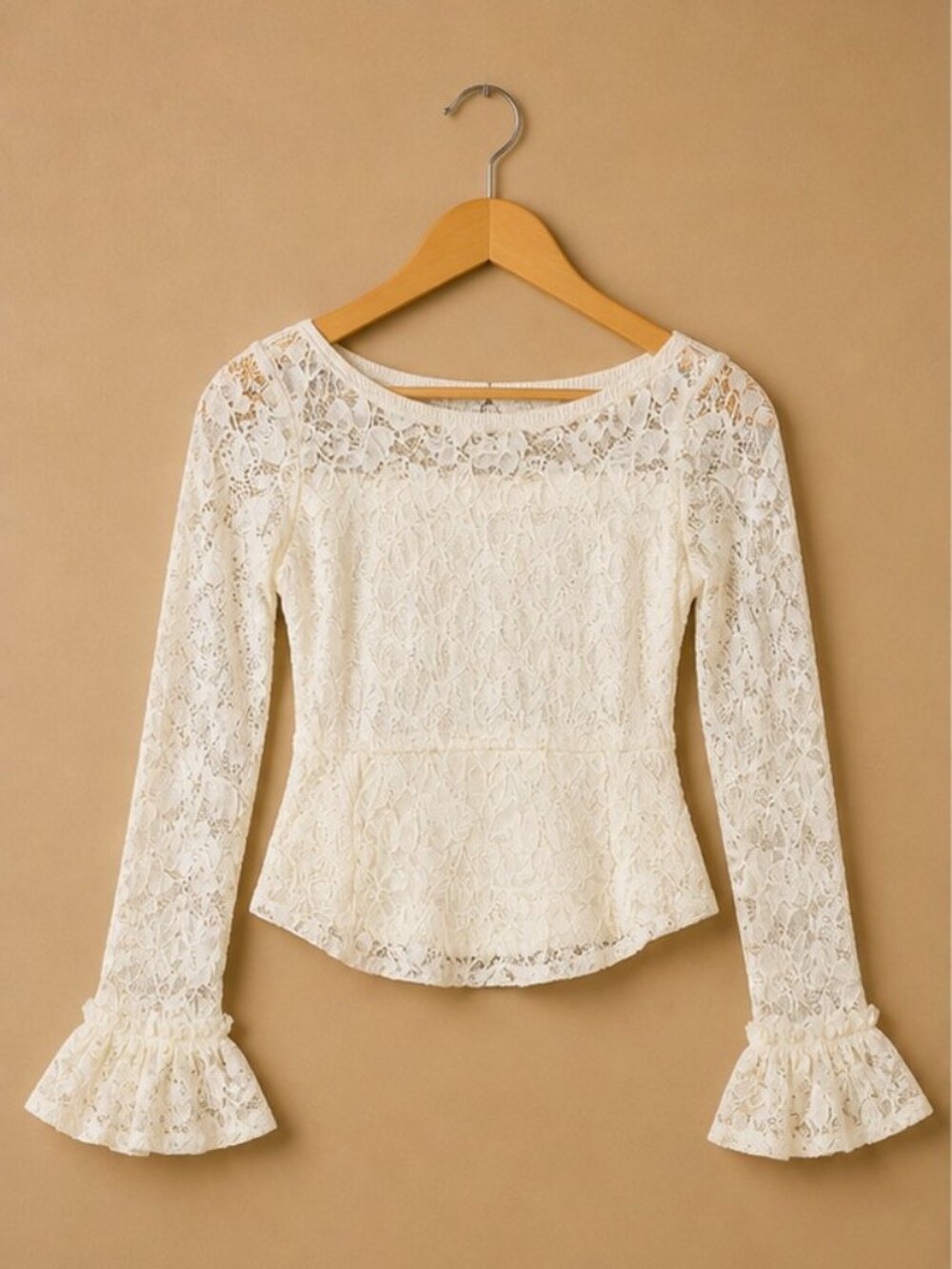Altar’d State Cream Lace Bell Sleeve Top Size Large Boho Romantic Cottagecore